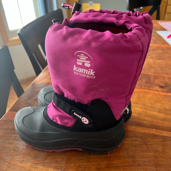 Girls Kamik winter boots - Picture 2 of 7